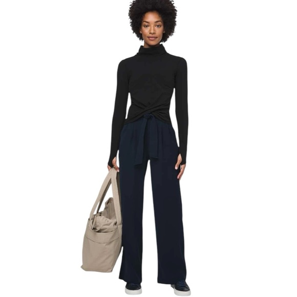 Lululemon Noir Wide Leg Pants In True Navy Size 10 - Picture 3 of 7